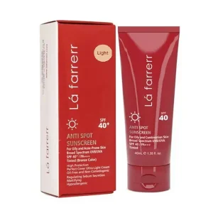 لافارر کرمآفتاب بژروشن پوستچرب و جوشدار spf40-ورسکالا